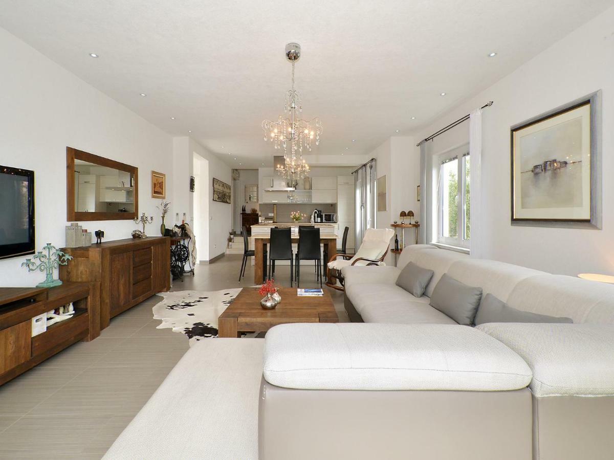 Dondras Residence Trogir Buitenkant foto