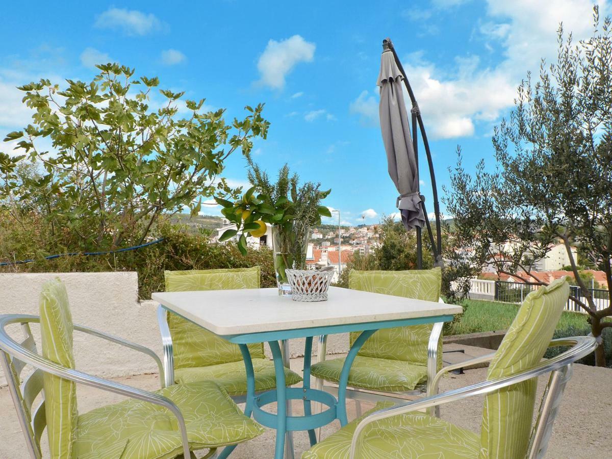 Dondras Residence Trogir Buitenkant foto